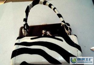 義烏智林箱包 中長版晚妝包批發與定制，二手設備轉讓一體化服務